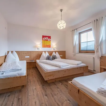 Sonne Im Johanna - Mayrhofen-hippach- In Der Nähe Von Der Skipiste Apartment Hippach