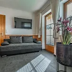 Sonne Im Johanna - Mayrhofen-hippach- In Der Naehe Von Der Skipiste Apartamento