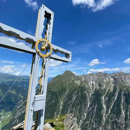 Sonne Im Johanna - Mayrhofen-hippach- In Der Naehe Von Der Skipiste Appartamento Hippach